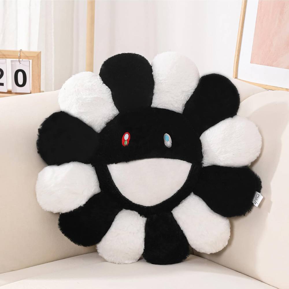 Smiley Face Flower Floor Pillow — FIONOUT, 15.7″